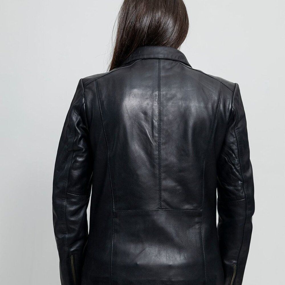 Womens Fashion Leather Jacket - Picture 3 of 8